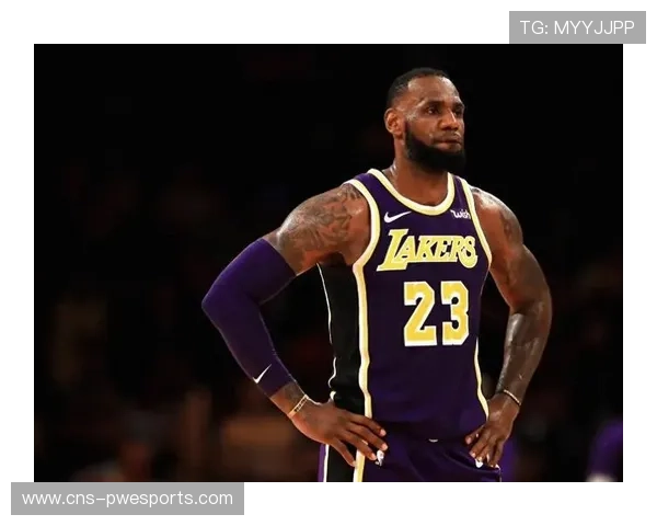 勒布朗·詹姆斯因缺席场次超标，无缘最佳阵容评选，连续21年入选纪录中断
